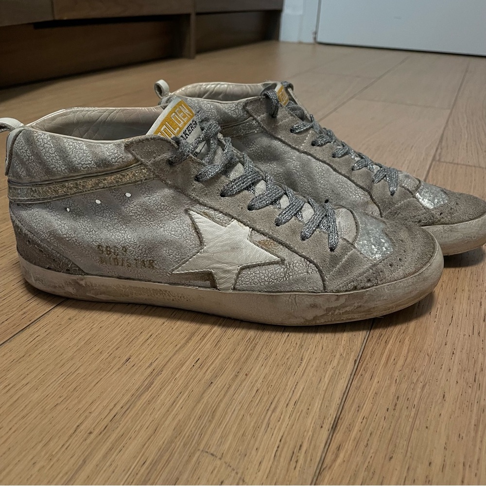 Mid Star Golden Goose